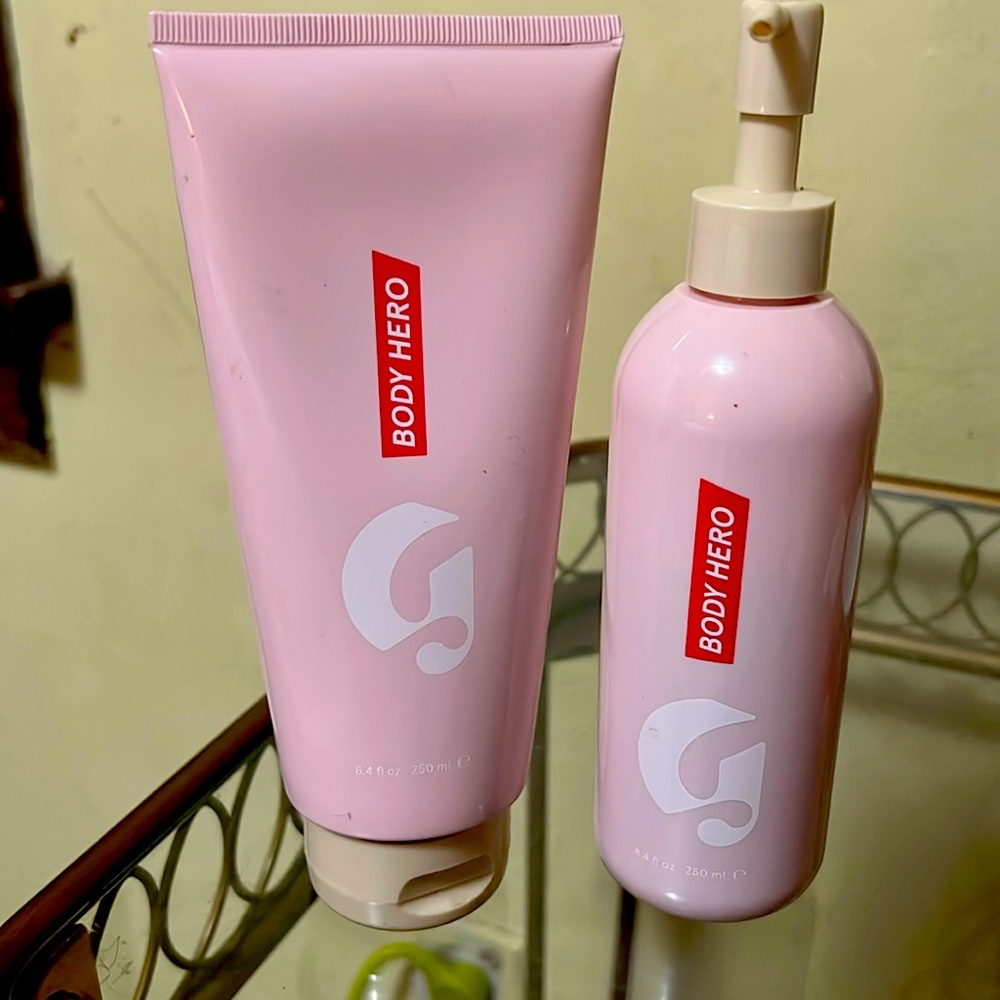 COPY - Glossier body Hero Set
Daily Oil Wash 
Daily Perfecting Cream